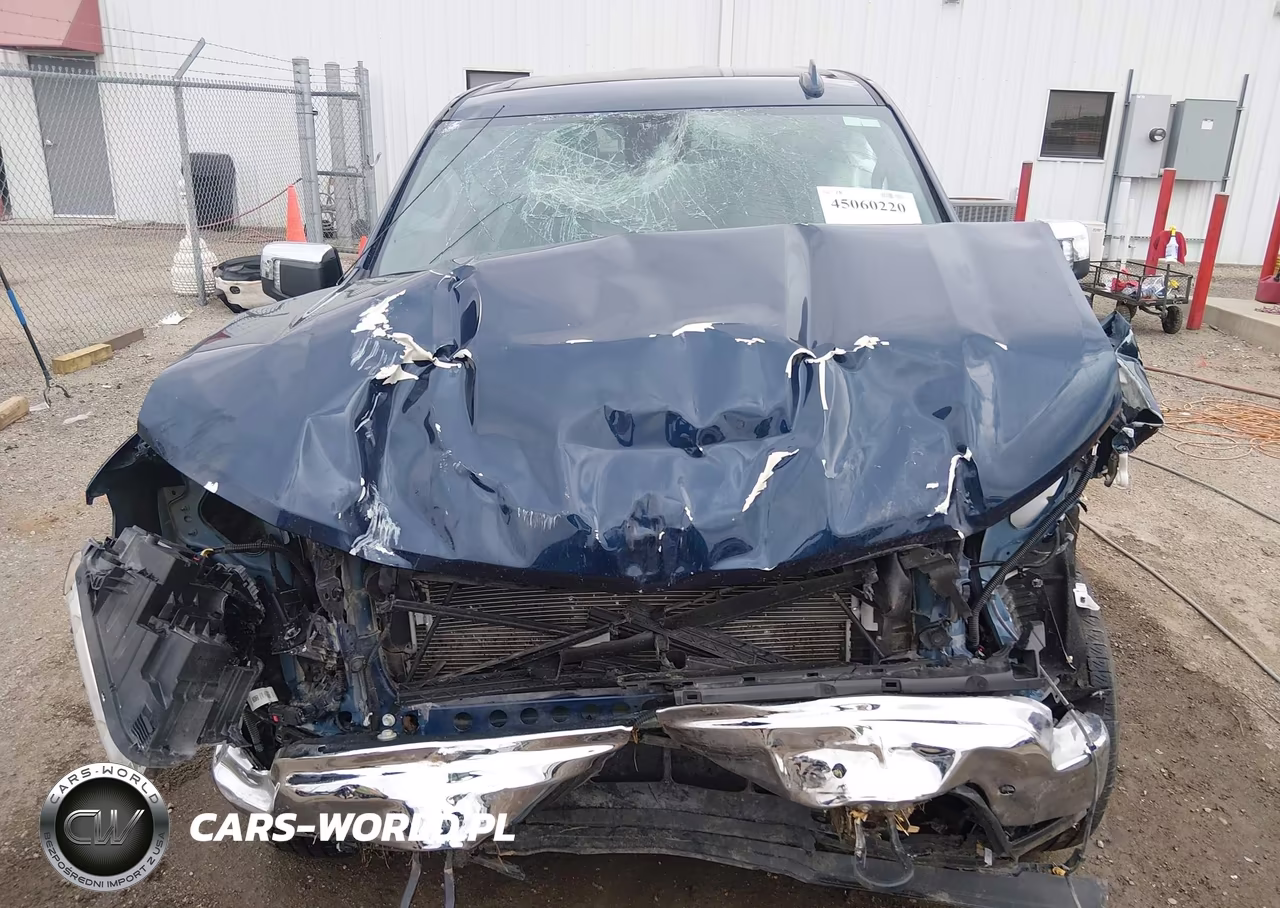 2023 Chevrolet Silverado 1500 VIN:2GCUDGED4P1103317 - 10