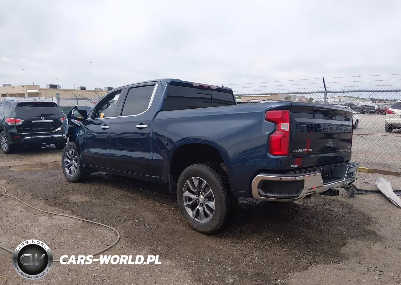 2023 Chevrolet Silverado 1500 VIN:2GCUDGED4P1103317 - 3