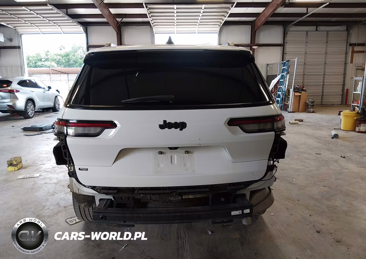 2023 Jeep Grand Cherokee L Altitude 4X2 VIN:1C4RJJAG8P8790567 - 17