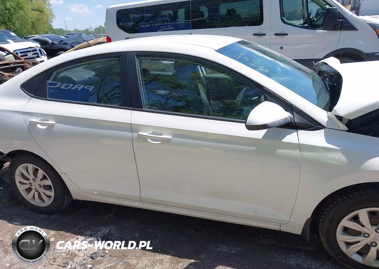 2020 Hyundai Accent Se VIN:3KPC24A62LE126373 - 14