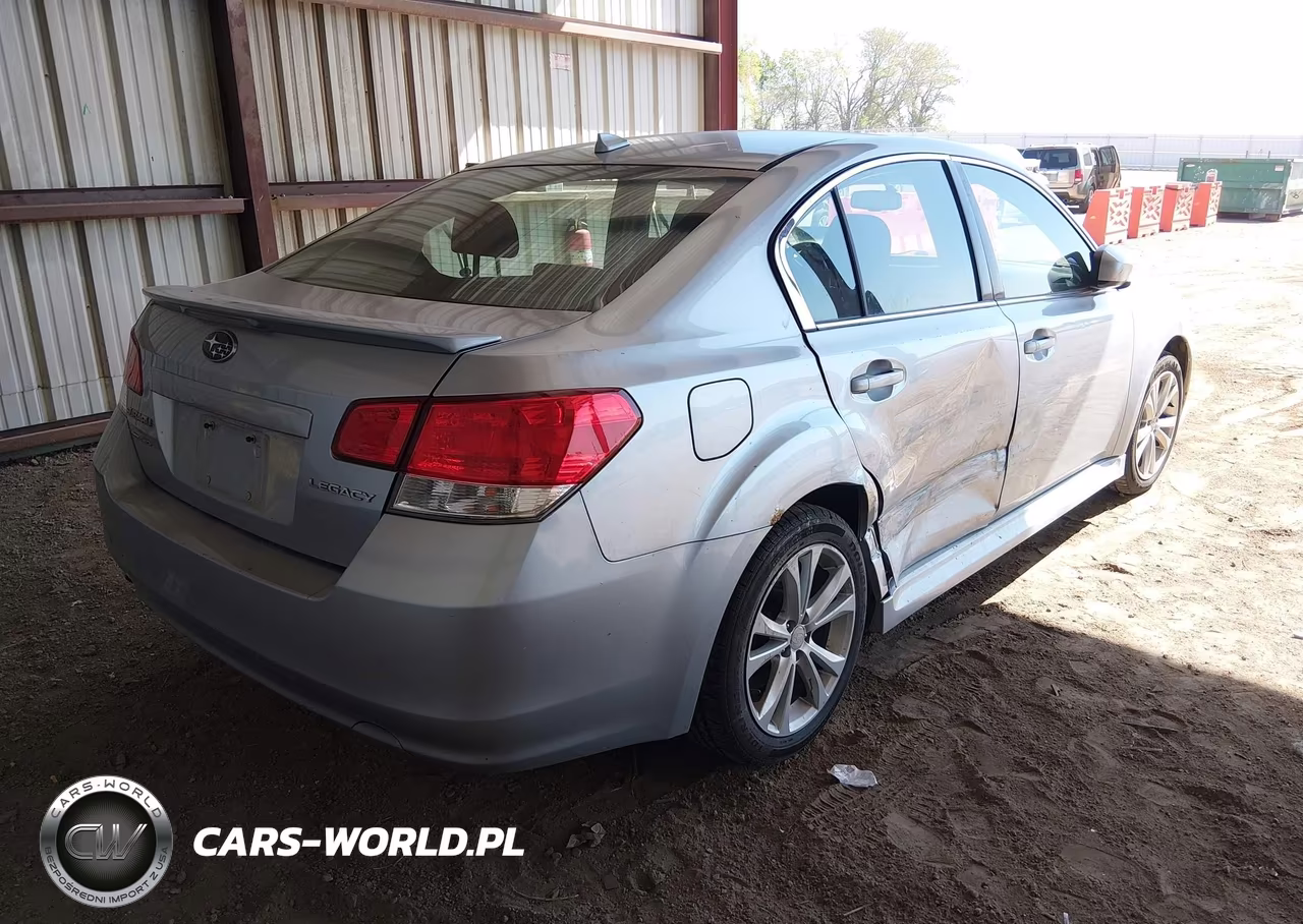 2014 Subaru Legacy 2.5I Premium VIN:4S3BMCC61E3002473 - 4