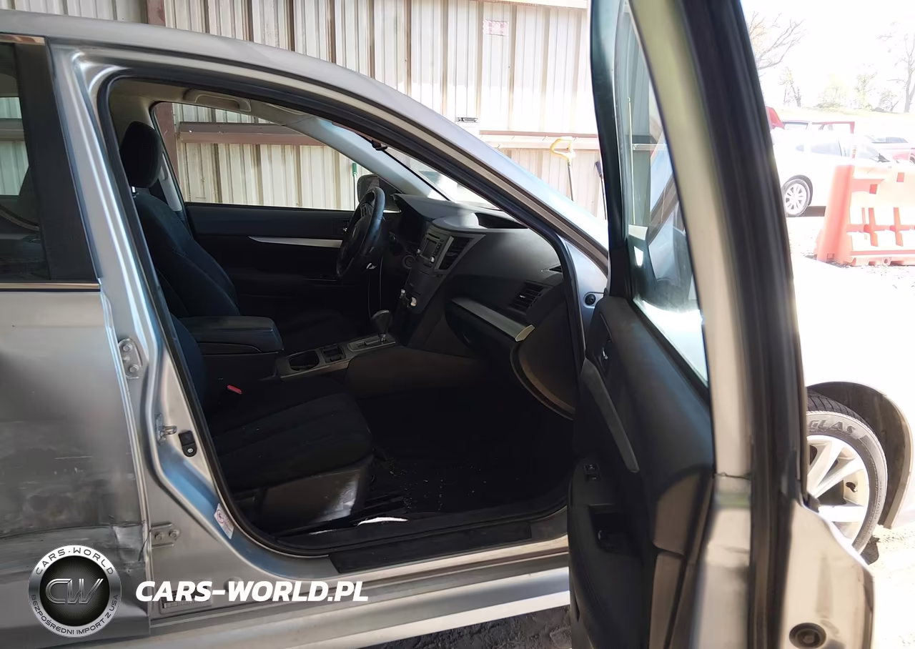 2014 Subaru Legacy 2.5I Premium VIN:4S3BMCC61E3002473 - 5