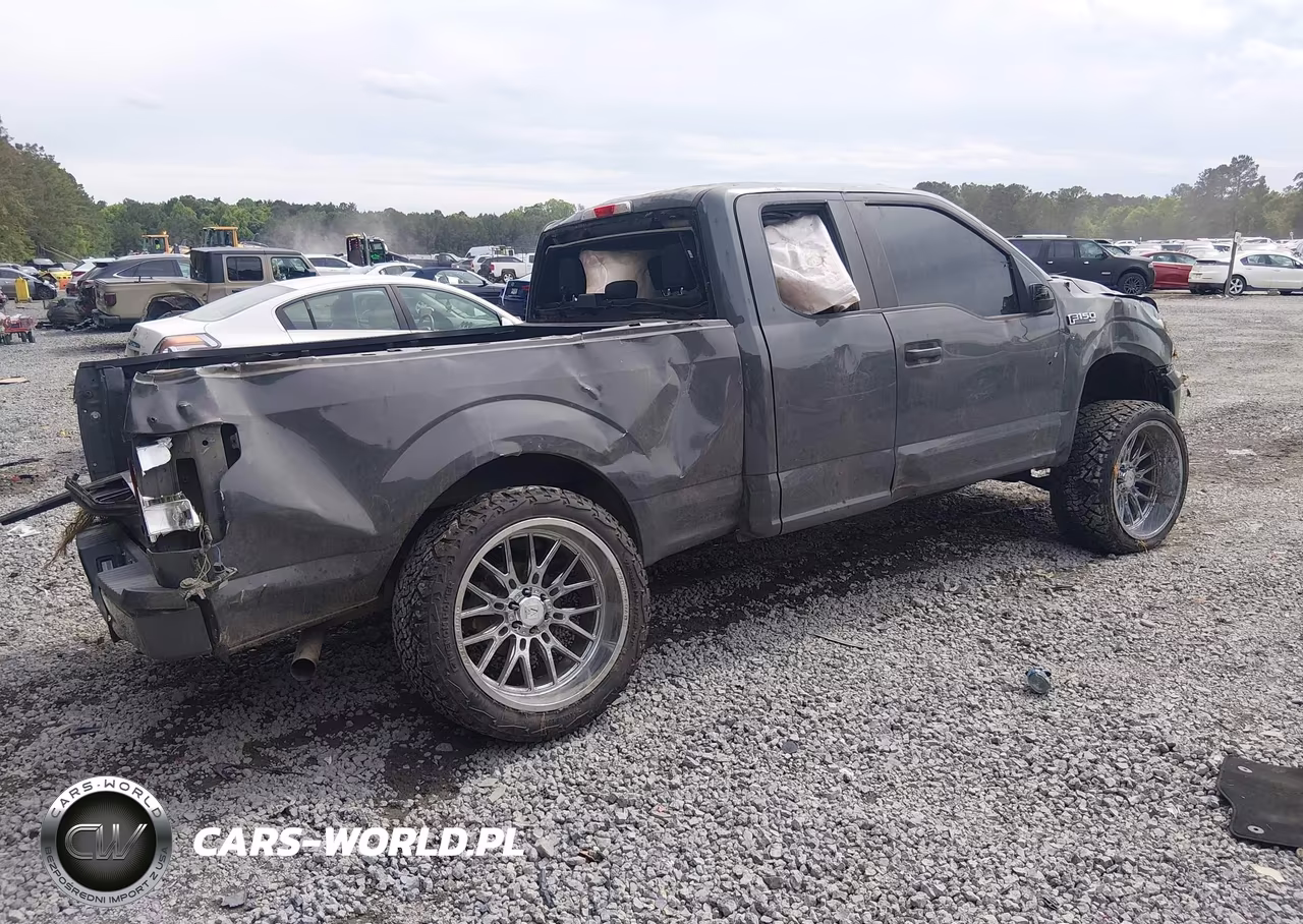 2018 Ford F-150 Xl VIN:1FTEX1CPXJFE38944 - 4