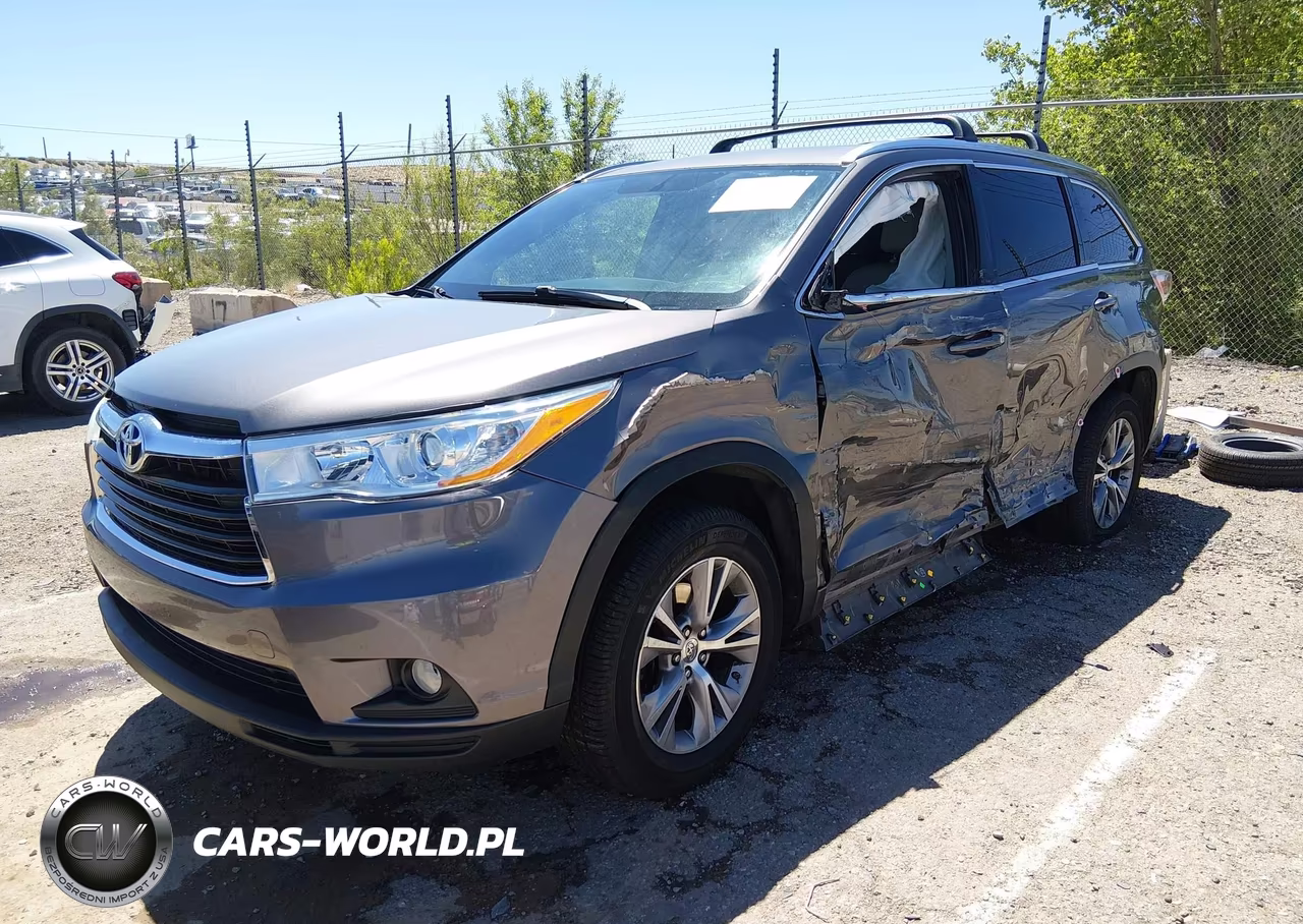 2015 Toyota Highlander Xle V6 VIN:5TDKKRFH5FS063699 - 2