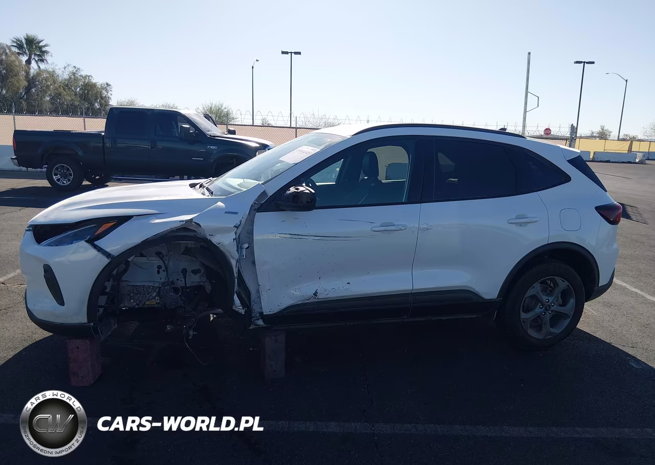 2025 Ford Escape St-Line VIN:1FMCU0MZ1SUB49924 - 14