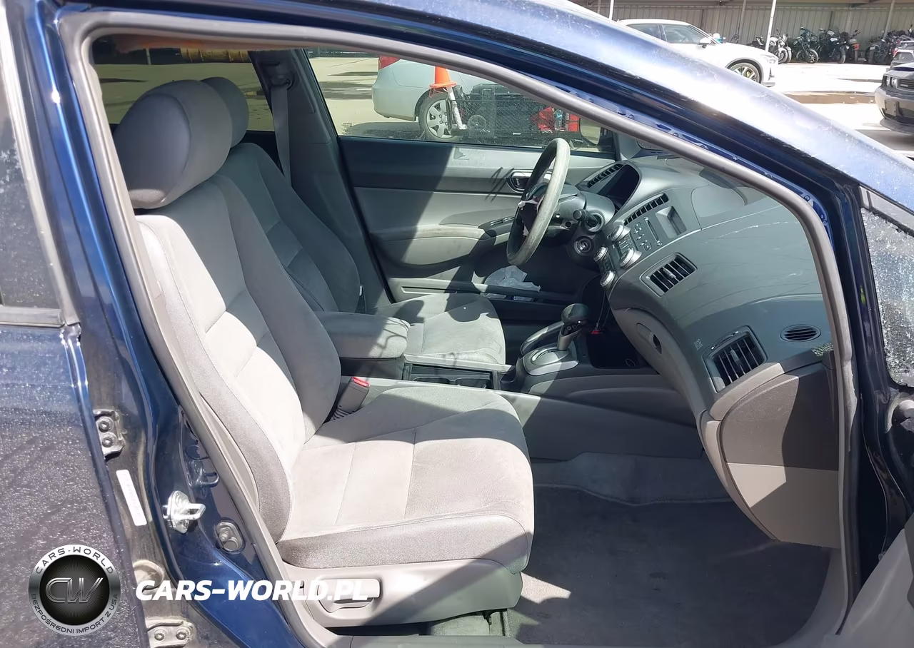 2008 Honda Civic Lx VIN:1HGFA16518L015098 - 5