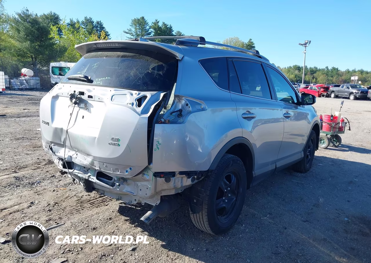 2017 Toyota Rav4 Le VIN:2T3BFREV7HW672290 - 4