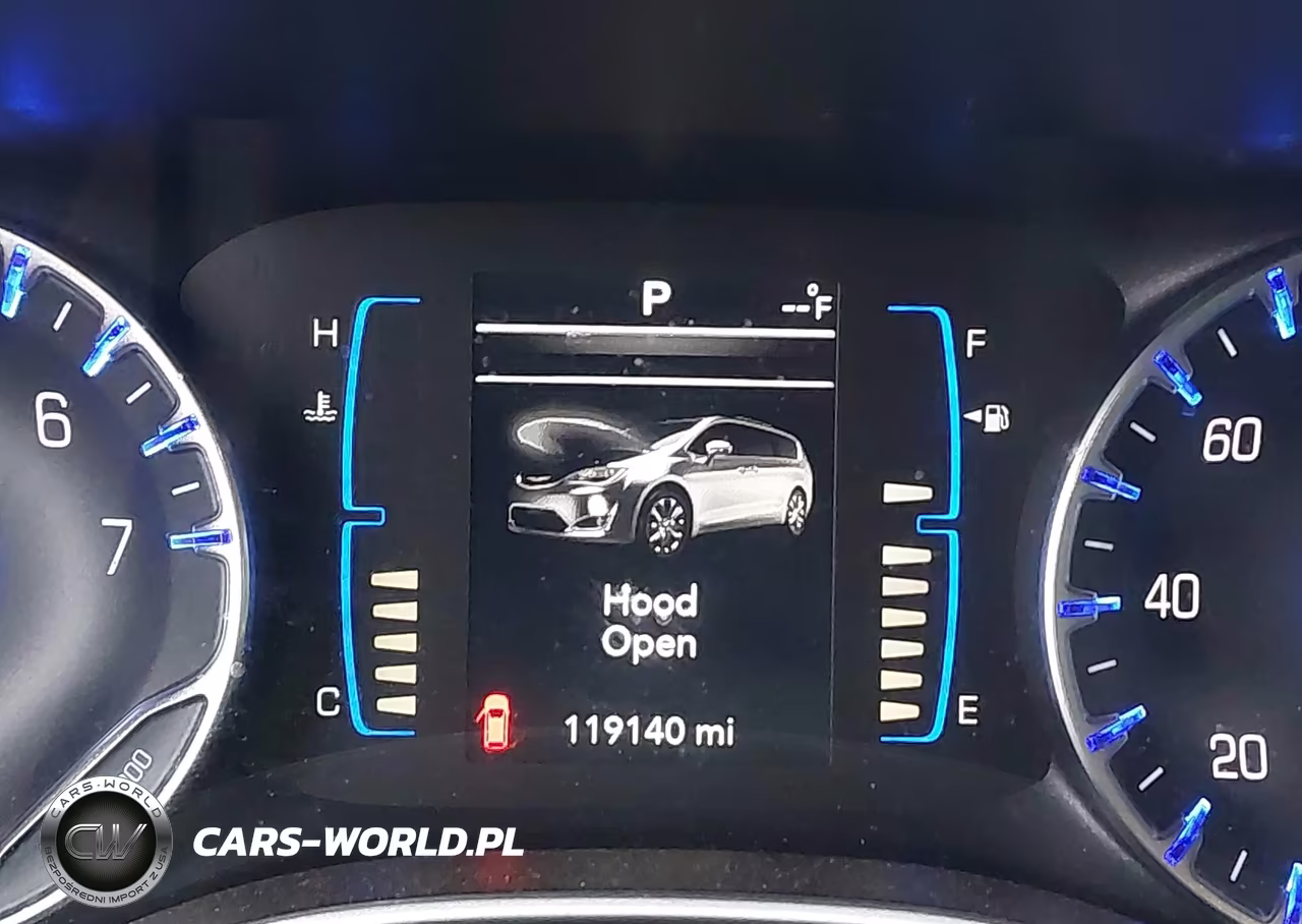 2017 Chrysler Pacifica Touring-L VIN:2C4RC1BG2HR710632 - 15