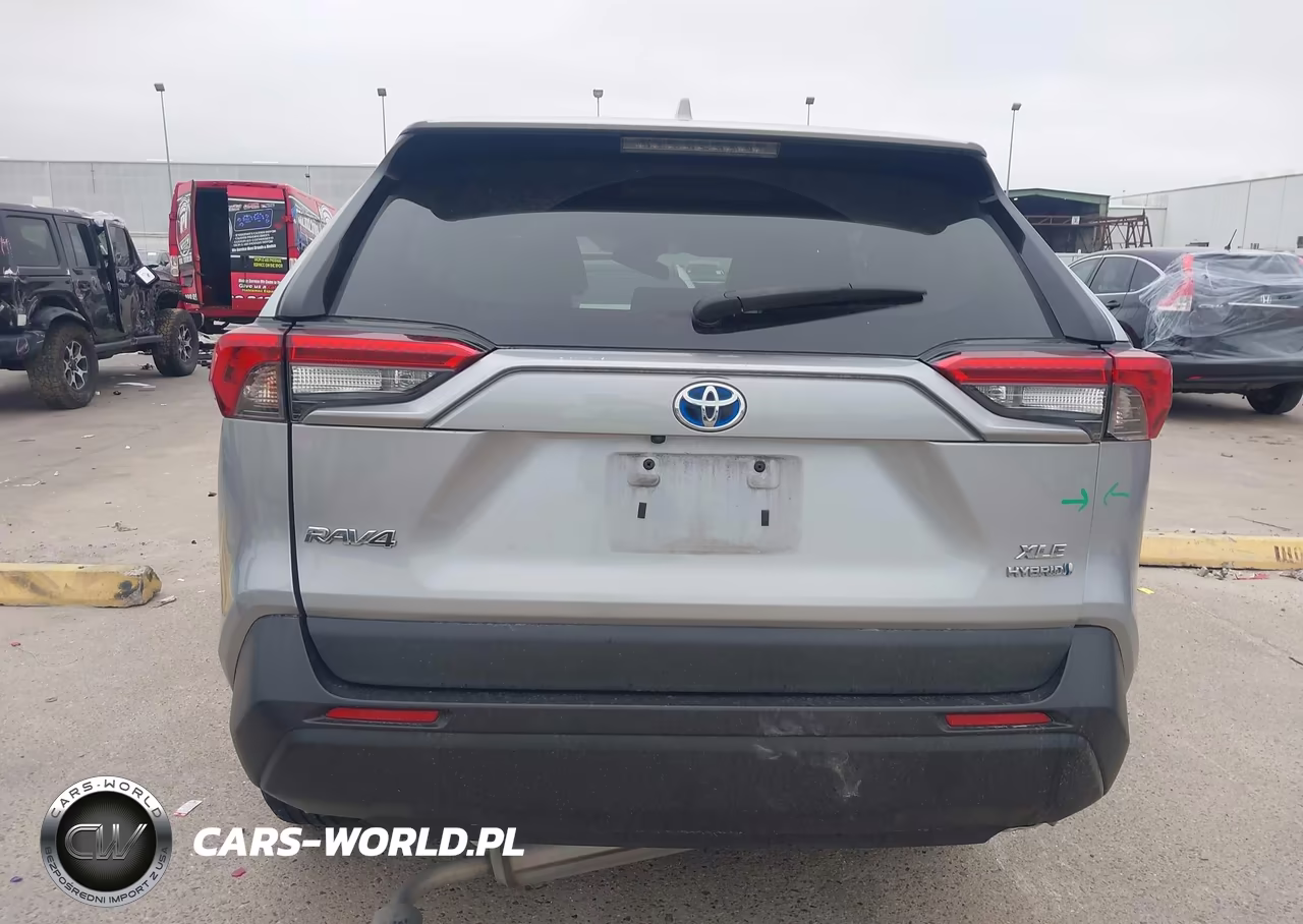 2021 Toyota Rav4 Hybrid Xle VIN:2T3RWRFV6MW112896 - 17