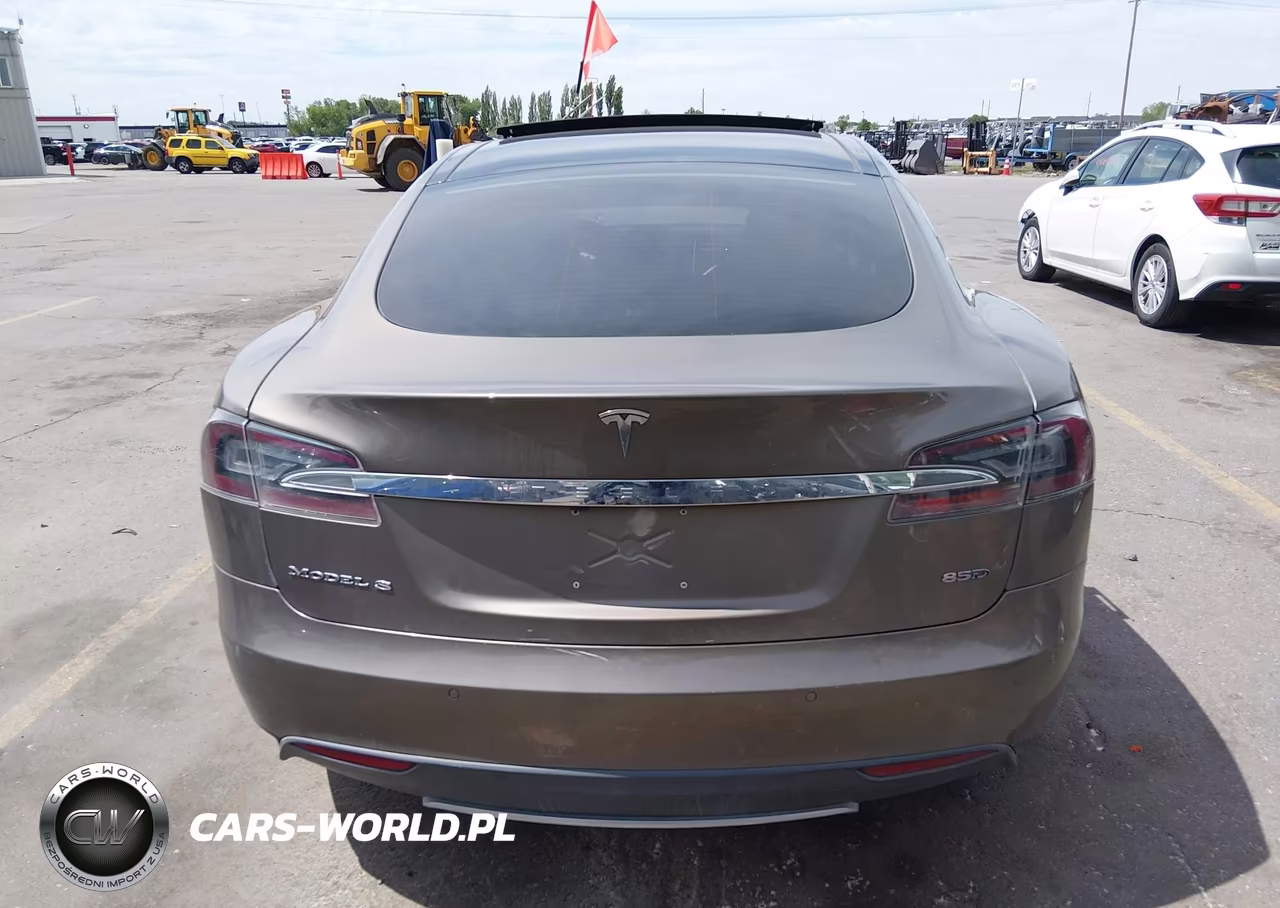 2015 Tesla Model S VIN:5YJSA1H20FF096434 - 16