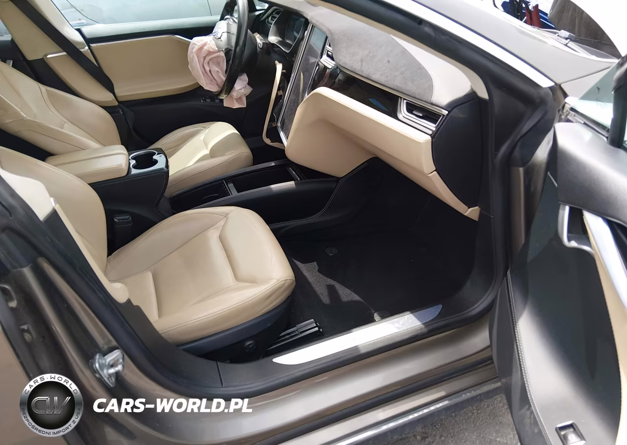 2015 Tesla Model S VIN:5YJSA1H20FF096434 - 5