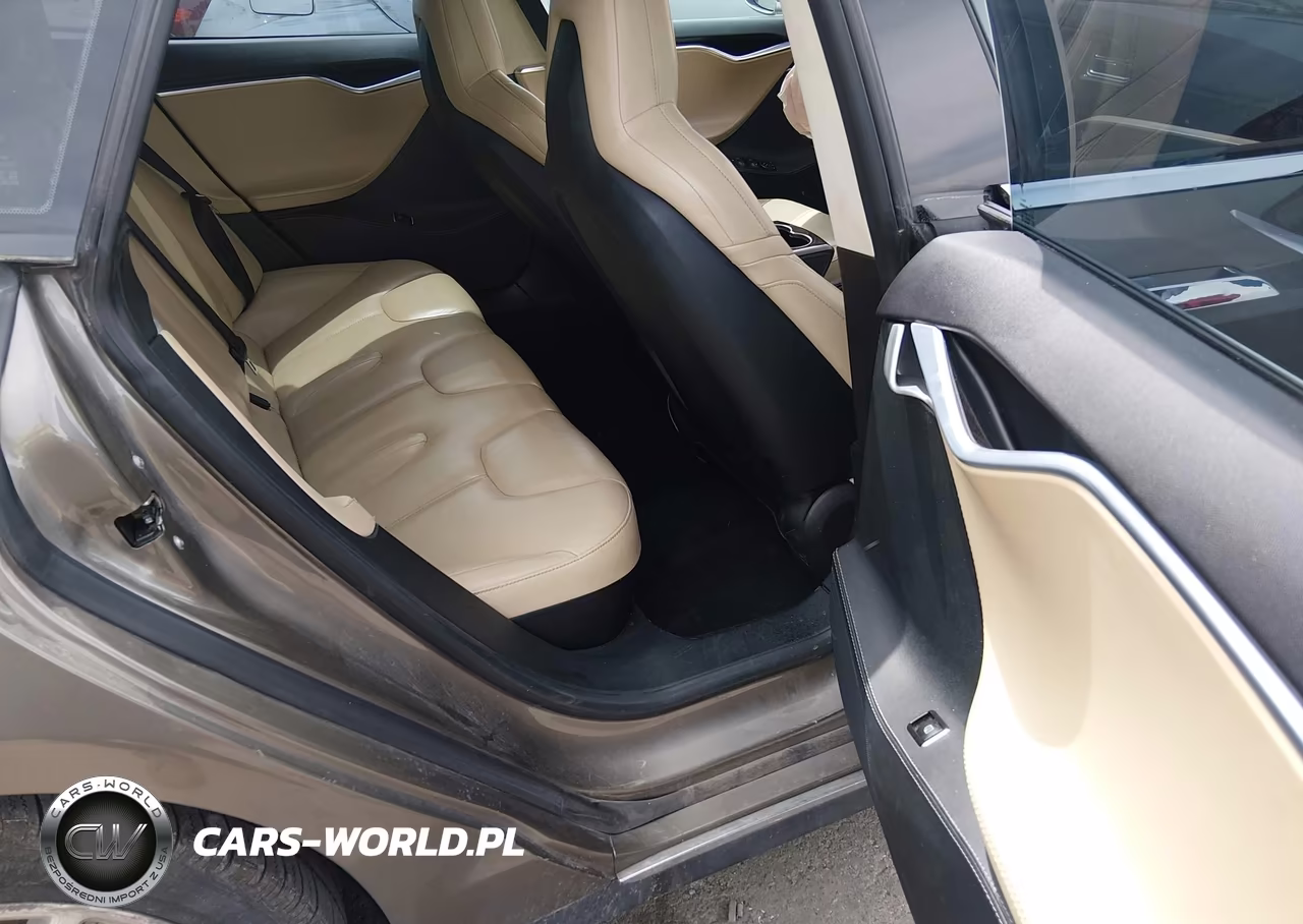 2015 Tesla Model S VIN:5YJSA1H20FF096434 - 8