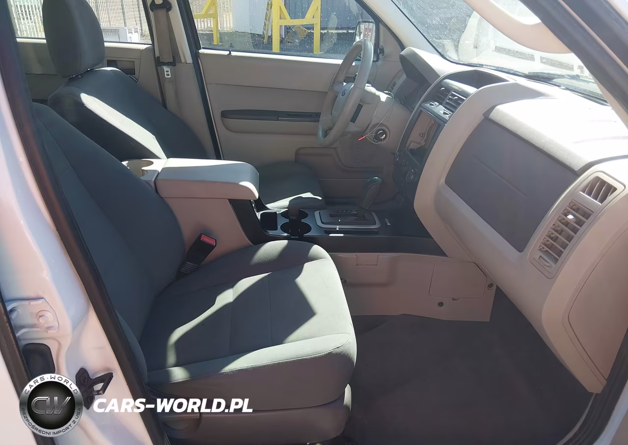 2012 Ford Escape Xls VIN:1FMCU9C79CKB92974 - 5