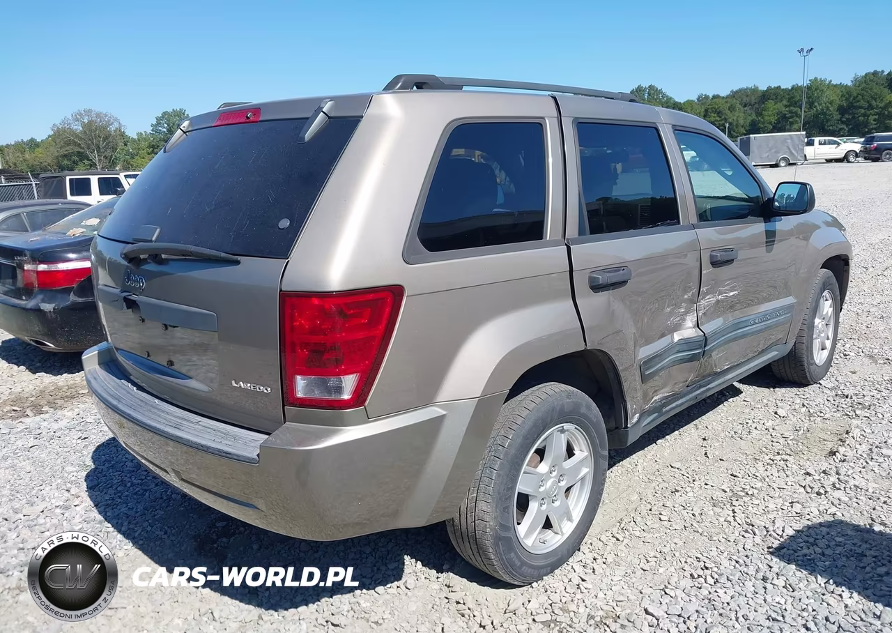 2005 Jeep Grand Cherokee Laredo VIN:1J4GS48K25C554050 - 4