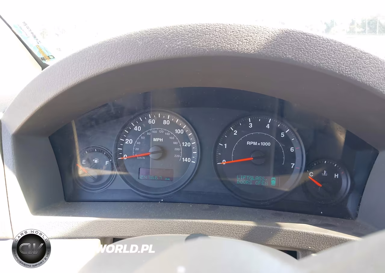 2005 Jeep Grand Cherokee Laredo VIN:1J4GS48K25C554050 - 7