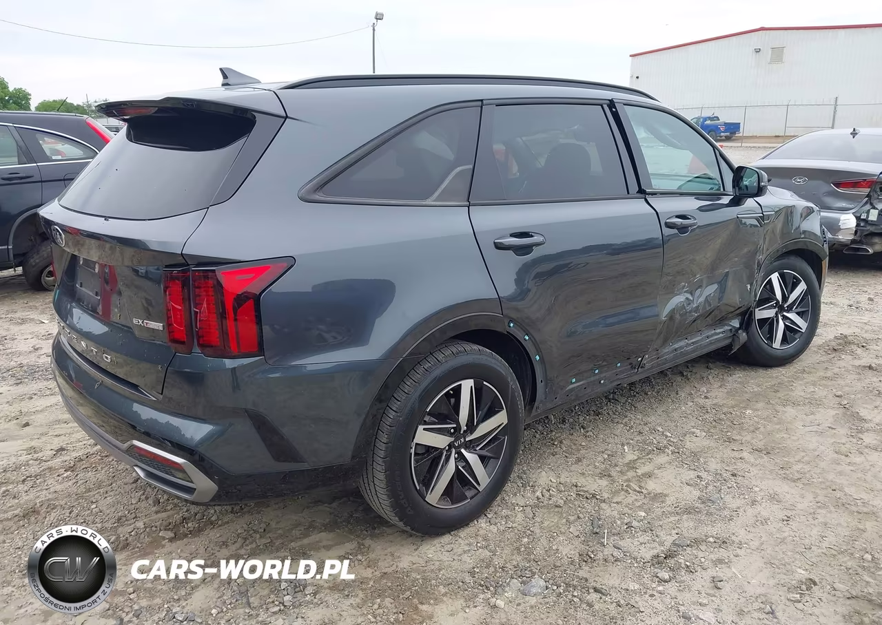 2021 Kia Sorento Ex VIN:5XYRH4LF9MG072225 - 4