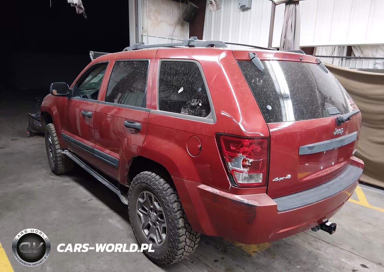 2005 Jeep Grand Cherokee Laredo VIN:1J4GR48K05C542491 - 3