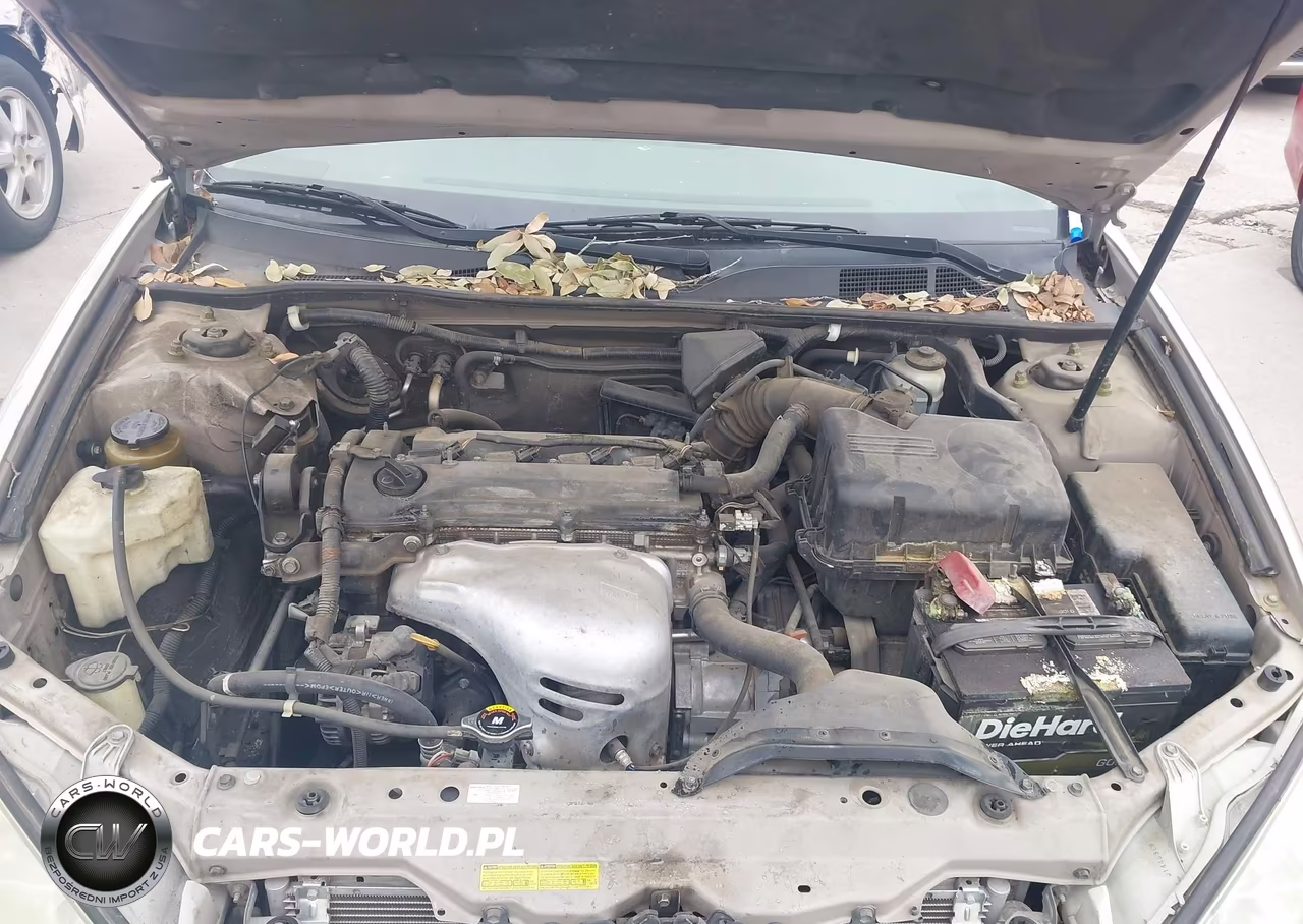 2004 Toyota Camry Le VIN:4T1BE32K04U887863 - 10