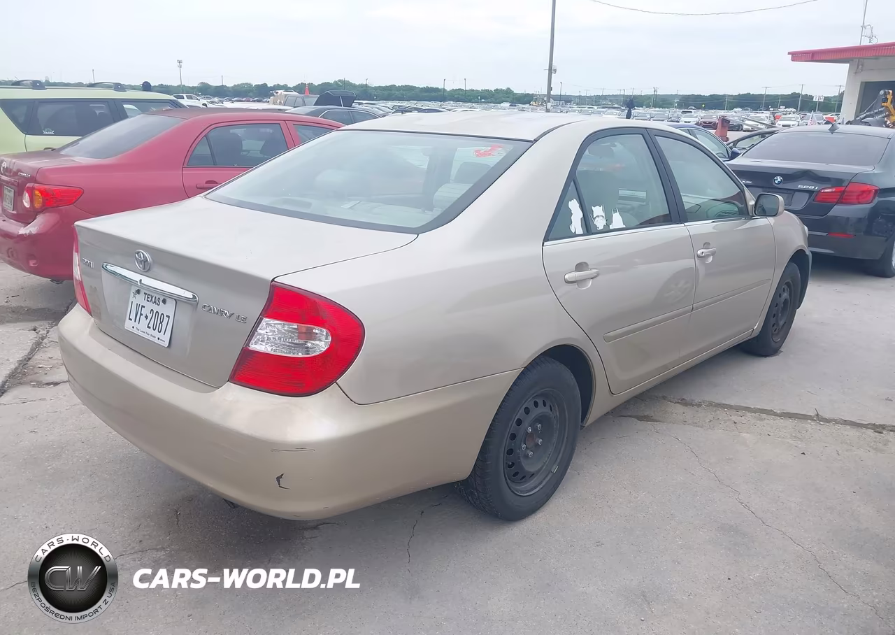 2004 Toyota Camry Le VIN:4T1BE32K04U887863 - 4