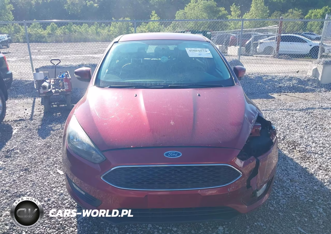 2015 Ford Focus Se VIN:1FADP3K29FL293178 - 13