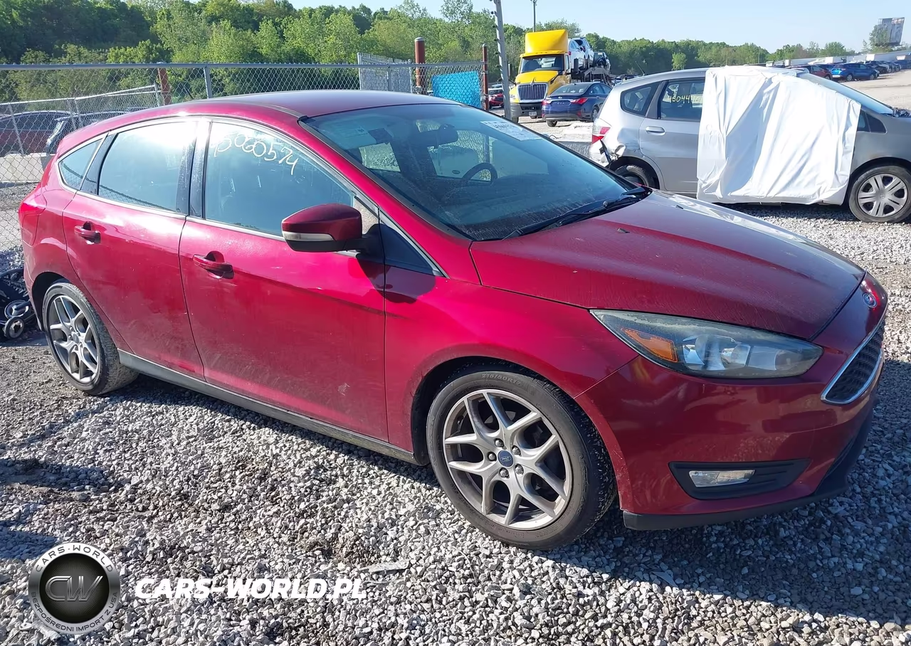 2015 Ford Focus Se VIN:1FADP3K29FL293178 - 14