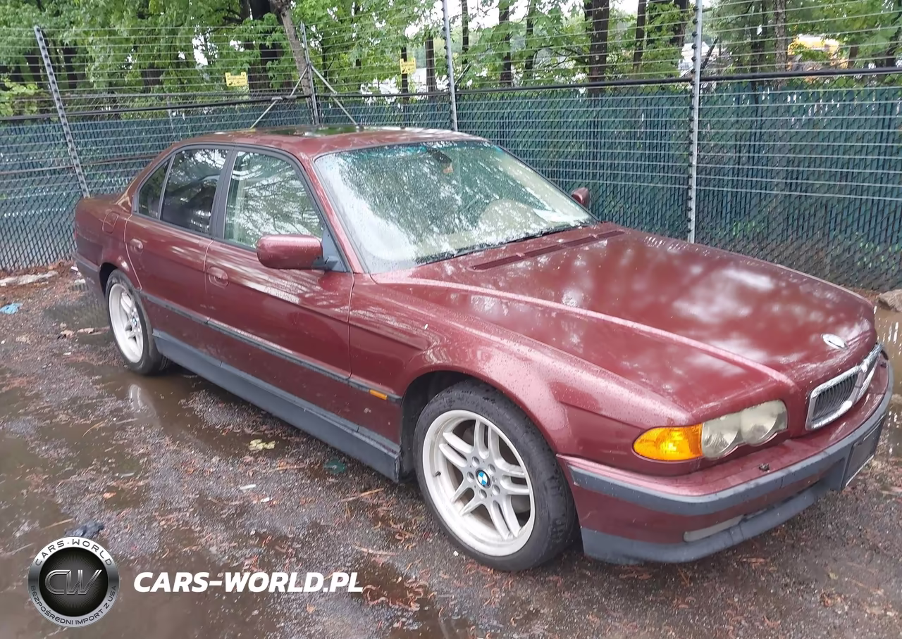 2000 BMW 740Ia