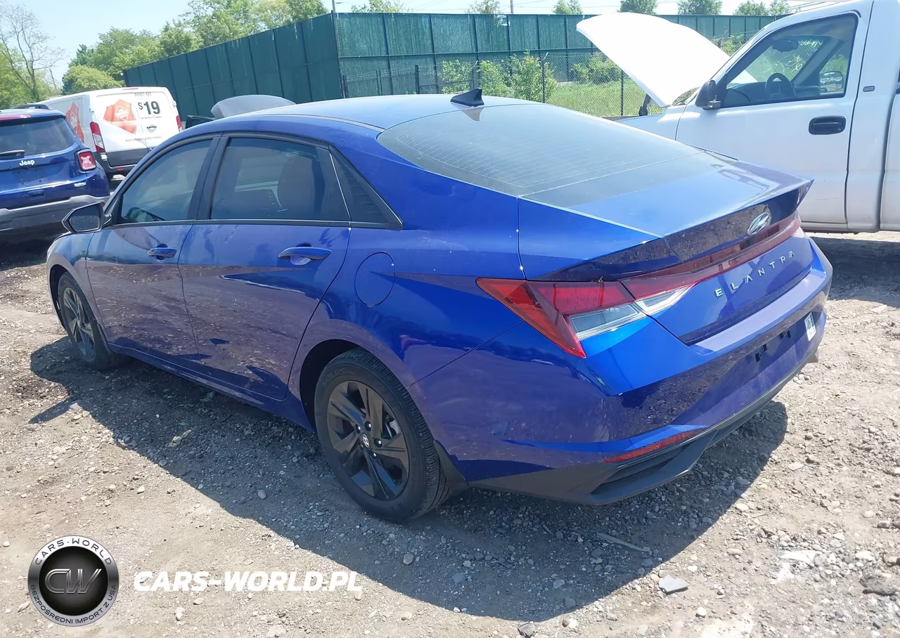 2023 Hyundai Elantra Sel VIN:KMHLM4AG5PU550247 - 3