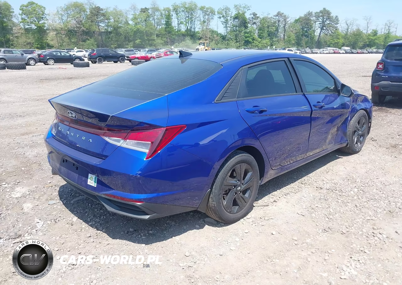 2023 Hyundai Elantra Sel VIN:KMHLM4AG5PU550247 - 4
