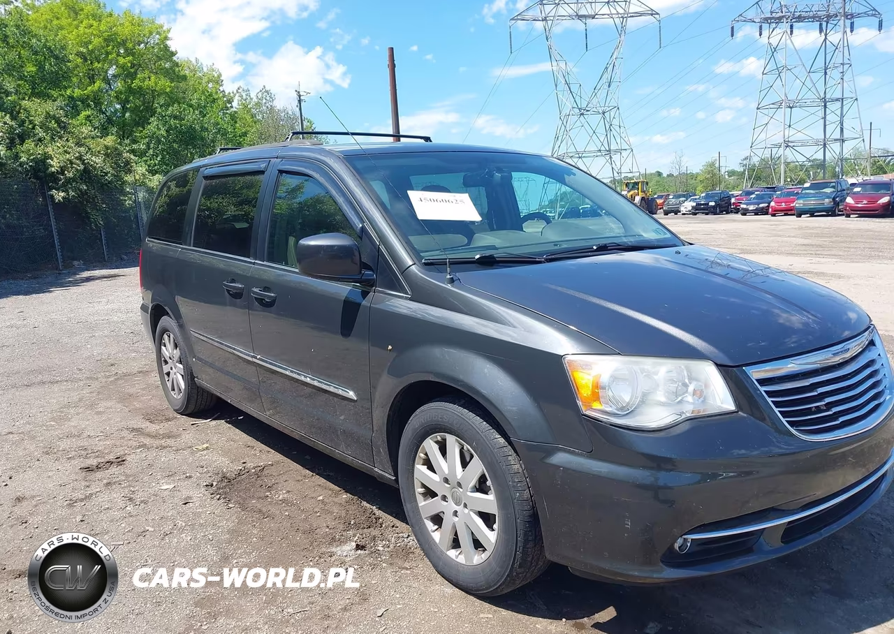 2012 Chrysler Town & Country Touring – zdjęcie 1 z 12