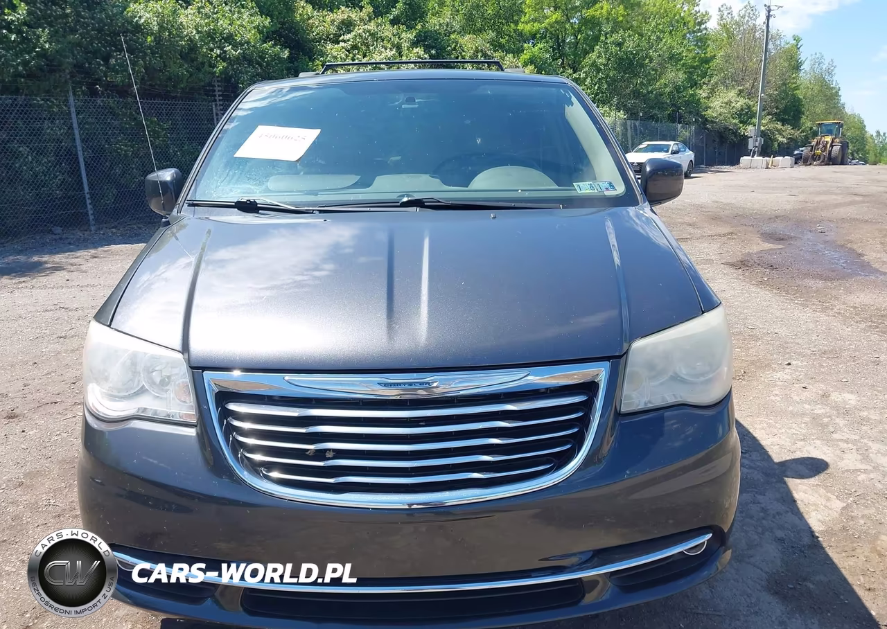 2012 Chrysler Town & Country Touring VIN:2C4RC1BG4CR401821 - 6