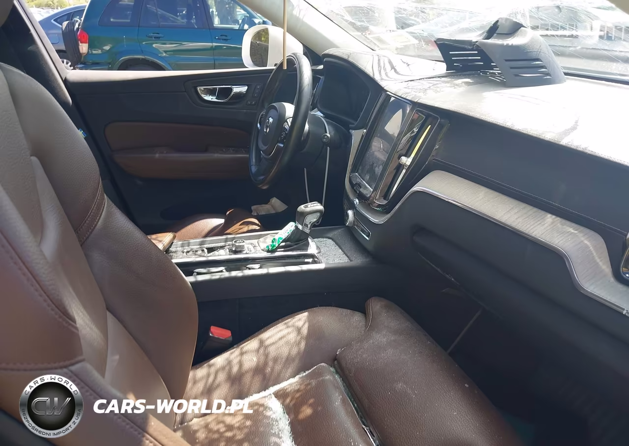 2018 Volvo Xc60 T5 Inscription VIN:LYV102RL9JB097541 - 5