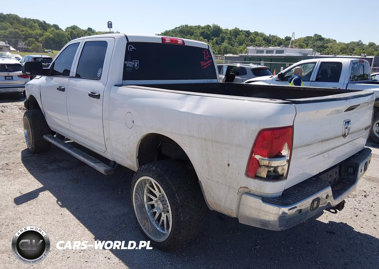 2016 Ram 2500 Tradesman VIN:3C6UR5CL8GG268981 - 3
