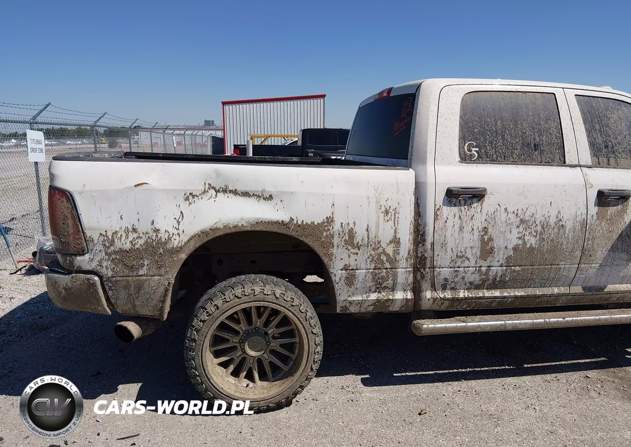 2016 Ram 2500 Tradesman VIN:3C6UR5CL8GG268981 - 6