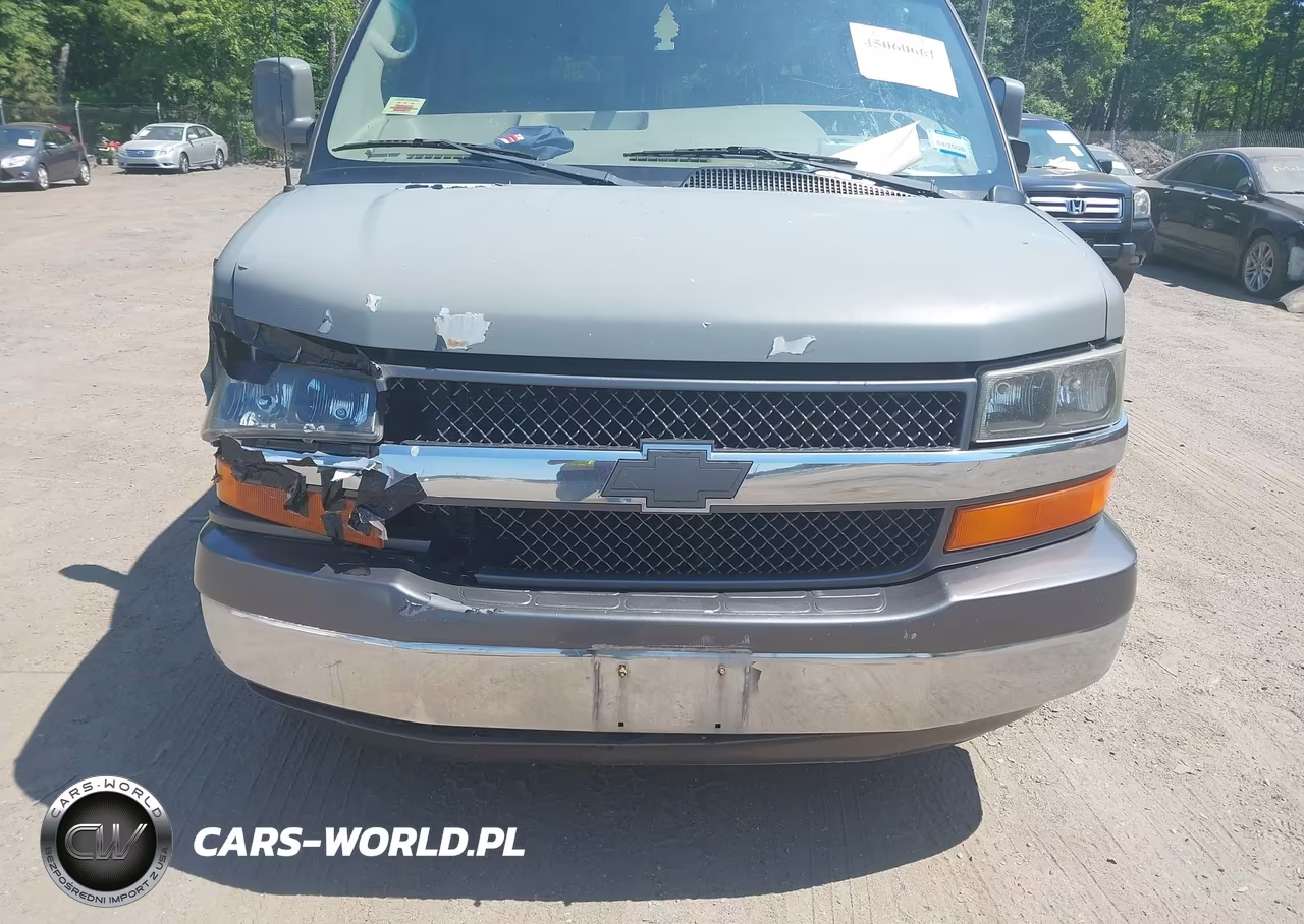 2004 Chevrolet Express VIN:1GBFG15T741139786 - 6