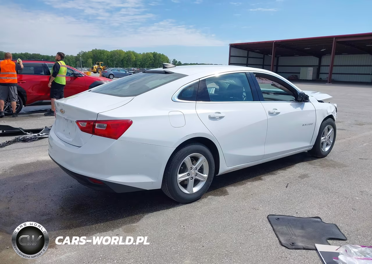 2022 Chevrolet Malibu Fwd Ls VIN:1G1ZB5ST3NF183963 - 4
