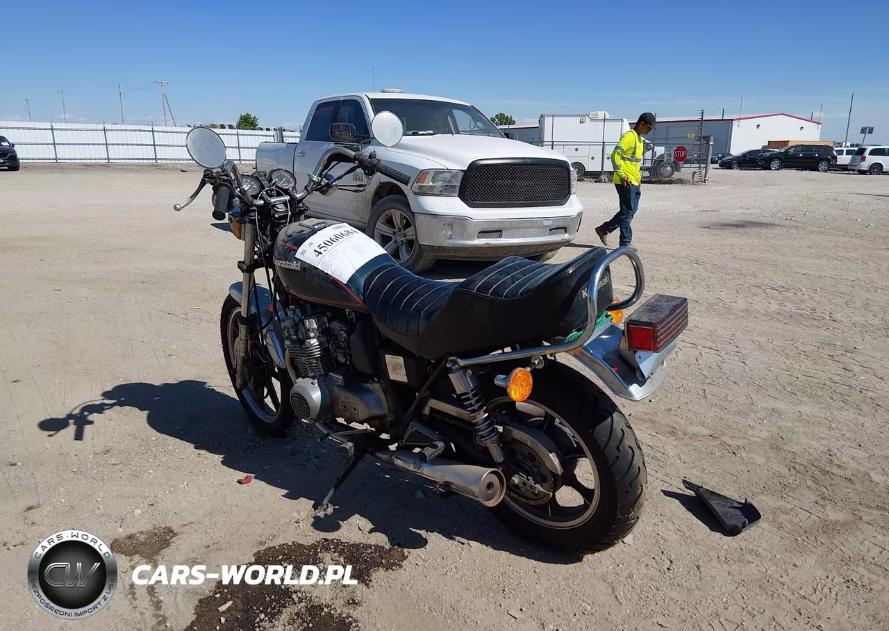 1982 Kawasaki Kz550 C VIN:JKAKZFC14CB500817 - 3