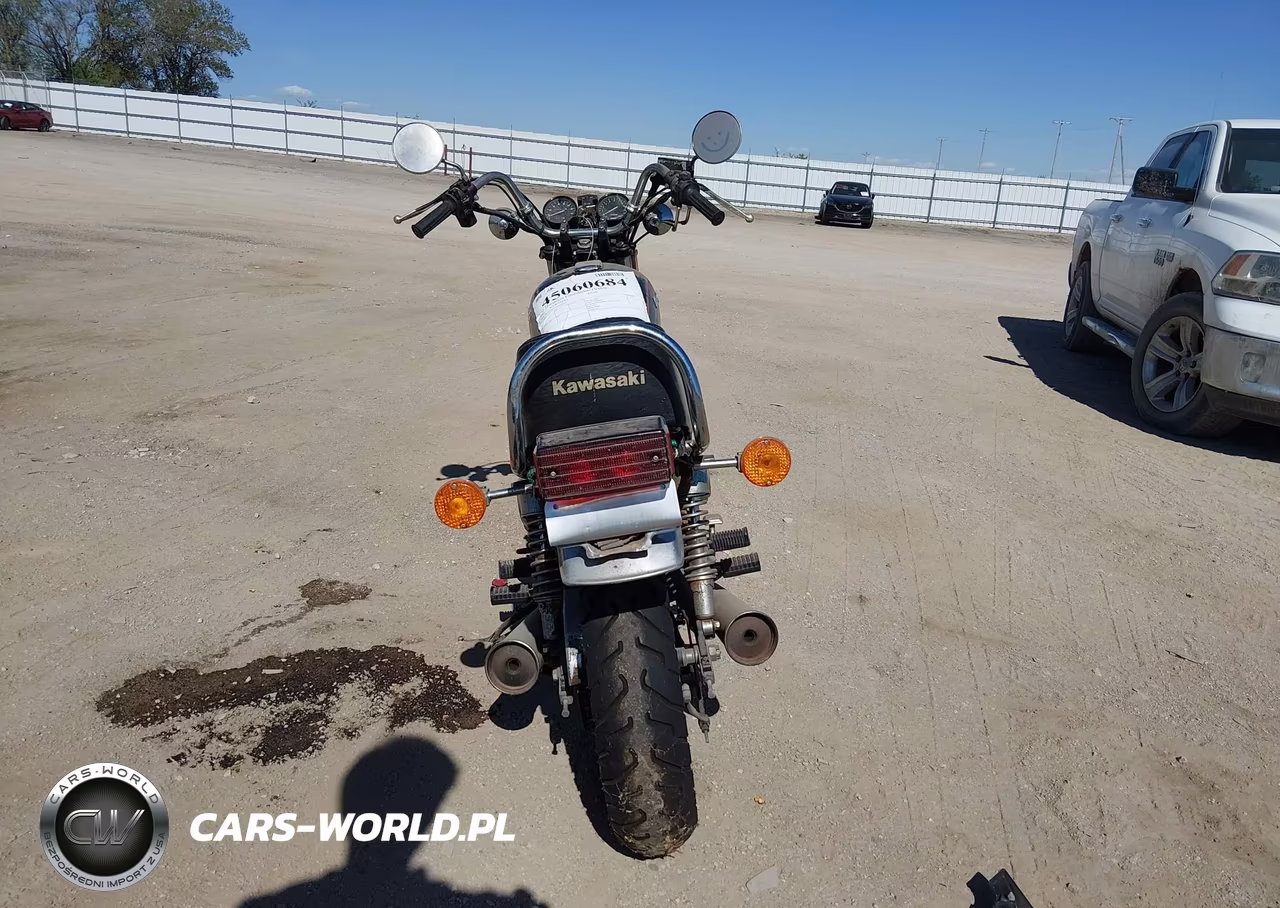 1982 Kawasaki Kz550 C VIN:JKAKZFC14CB500817 - 6