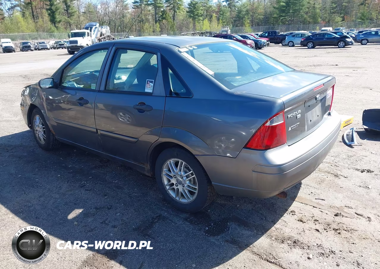 2007 Ford Focus S-Se-Ses VIN:1FAFP34N47W319833 - 3