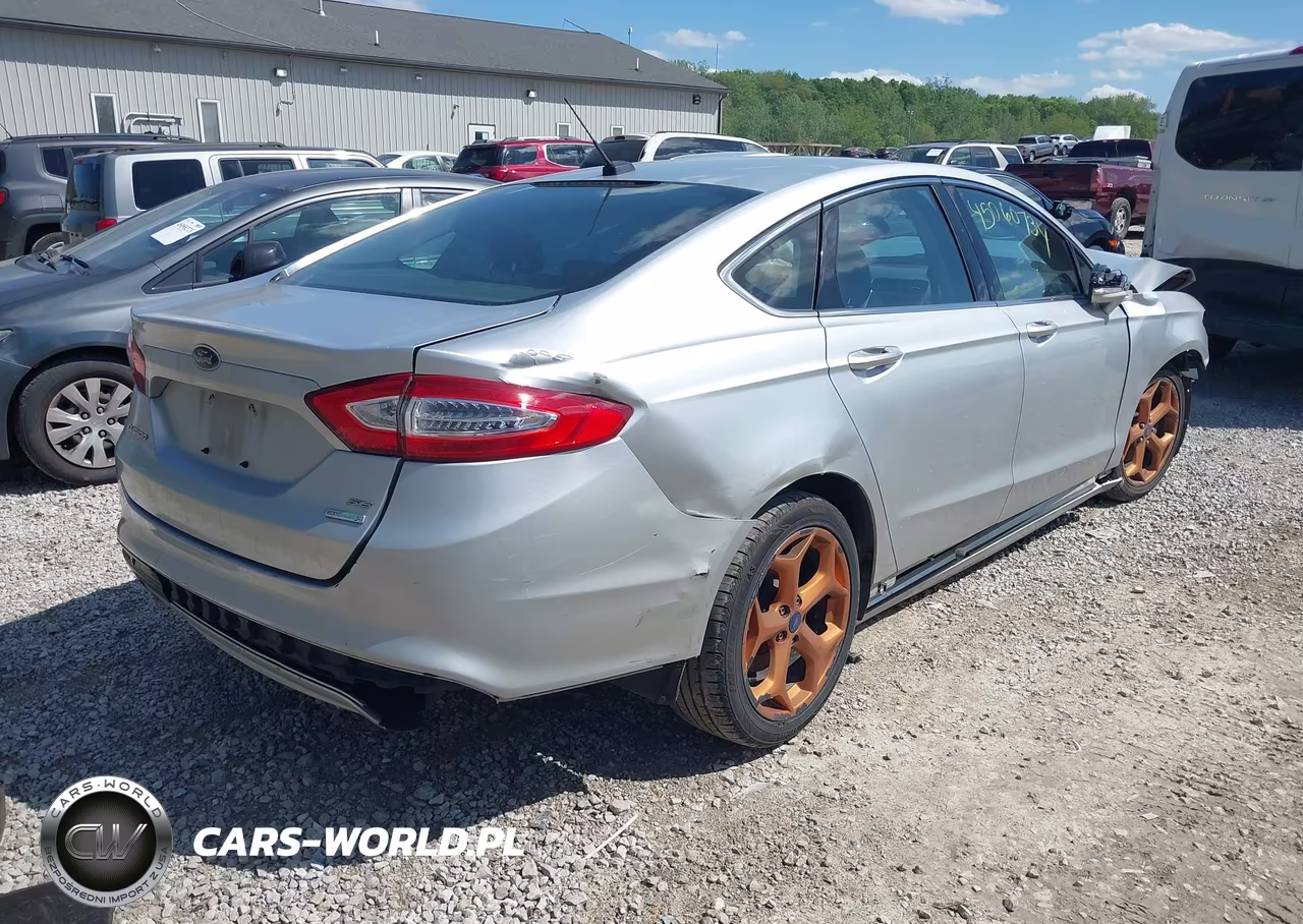 2013 Ford Fusion Se VIN:3FA6P0H95DR157799 - 4