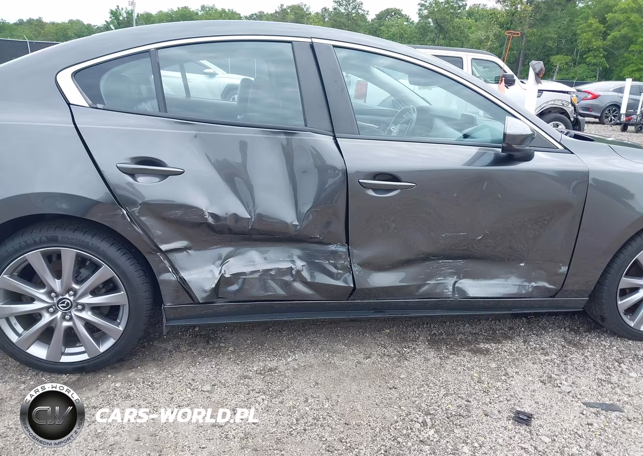 2019 Mazda Mazda3 Select Package VIN:JM1BPACL4K1112605 - 6