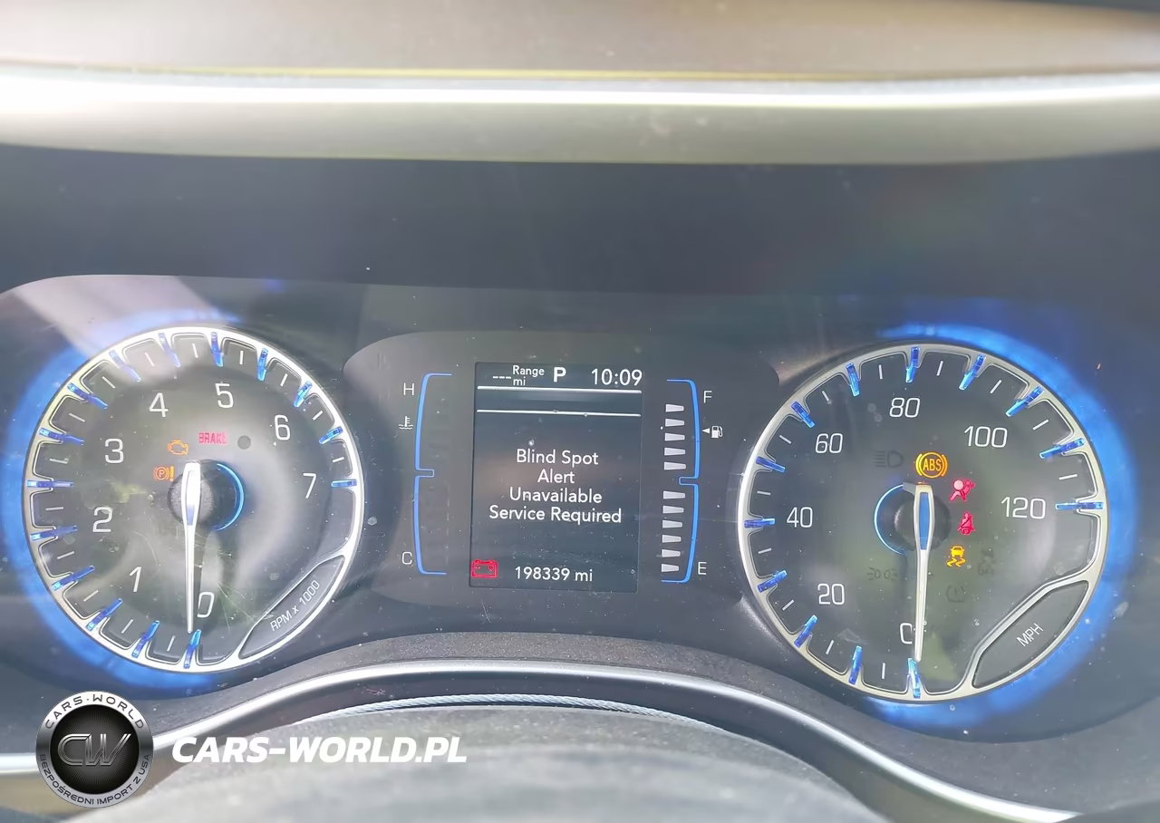 2018 Chrysler Pacifica Touring L VIN:2C4RC1BG8JR292017 - 7