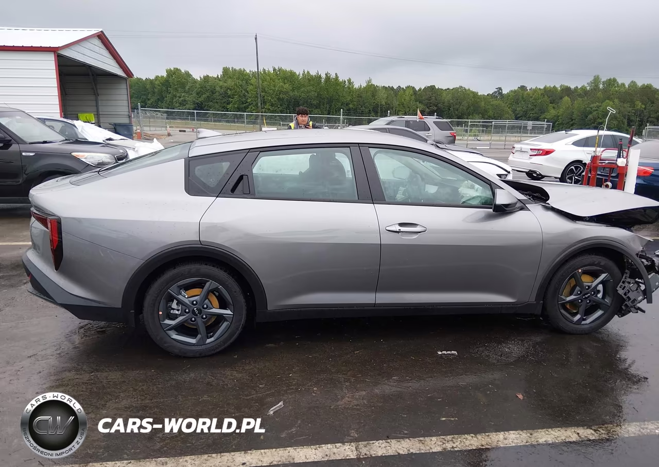 2026 Kia K4 Lxs VIN:3KPFT4DE7TE292045 - 14