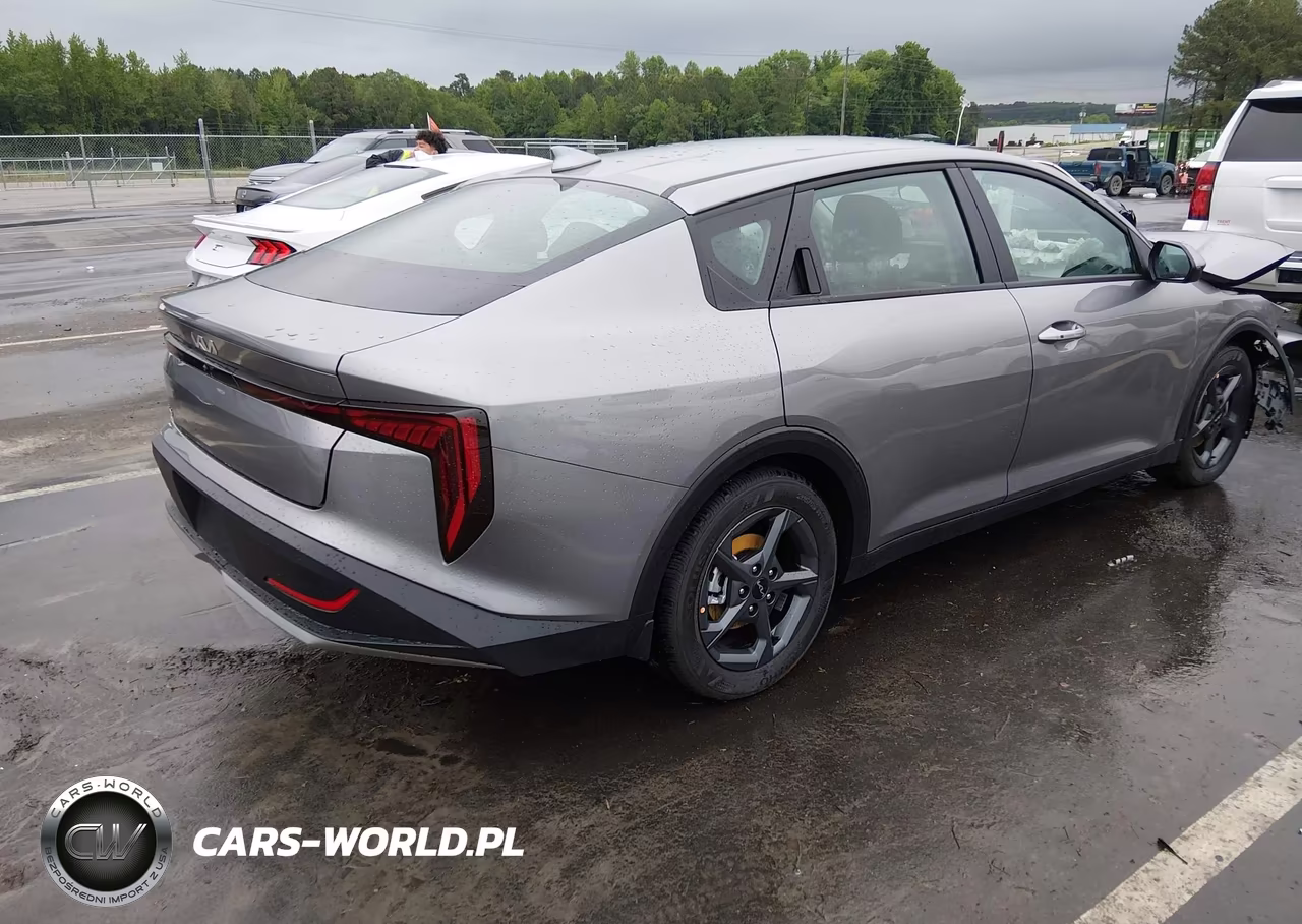 2026 Kia K4 Lxs VIN:3KPFT4DE7TE292045 - 4