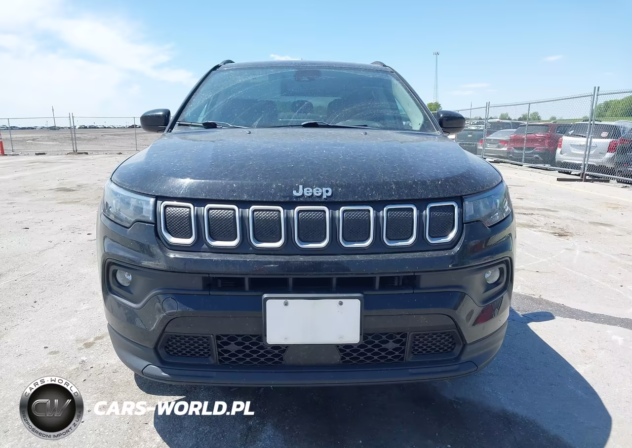 2022 Jeep Compass Latitude Lux 4X4 VIN:3C4NJDFB7NT135523 - 12