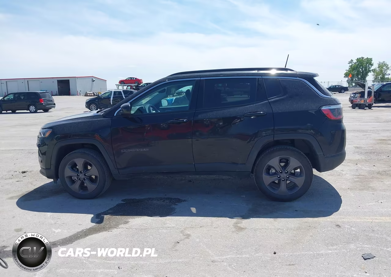 2022 Jeep Compass Latitude Lux 4X4 VIN:3C4NJDFB7NT135523 - 14