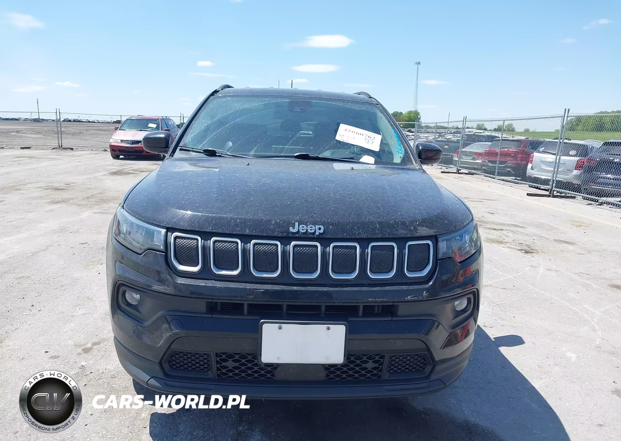 2022 Jeep Compass Latitude Lux 4X4 VIN:3C4NJDFB7NT135523 - 6