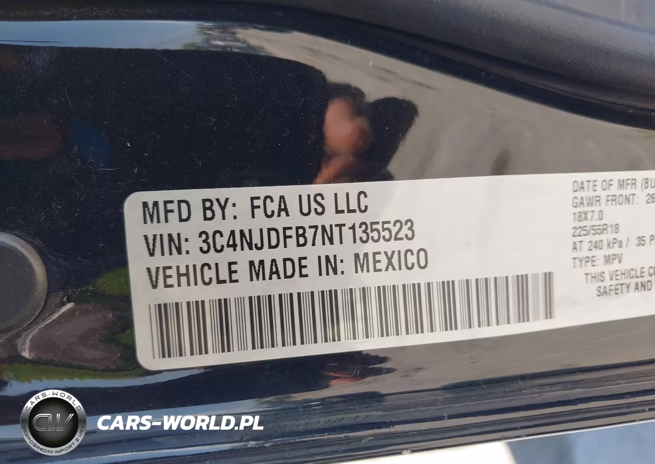 2022 Jeep Compass Latitude Lux 4X4 VIN:3C4NJDFB7NT135523 - 9