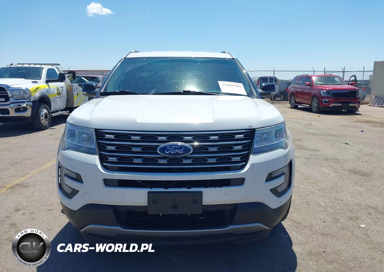 2017 Ford Explorer Xlt VIN:1FM5K8D85HGB85823 - 12