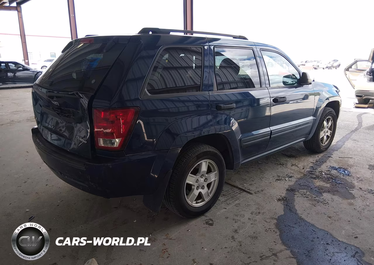 2005 Jeep Grand Cherokee Laredo VIN:1J4GR48K65C721862 - 4