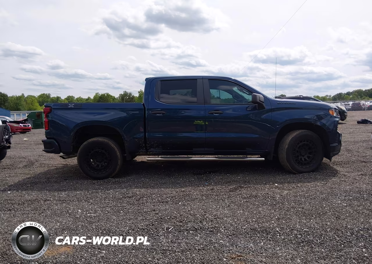 2021 Chevrolet Silverado 1500 4Wd Short Bed Custom VIN:3GCPYBEK7MG323749 - 13